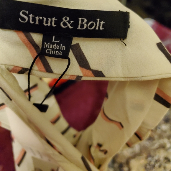 New w/tags White striped Jumpsuit w/halter tie - Picture 7 of 10